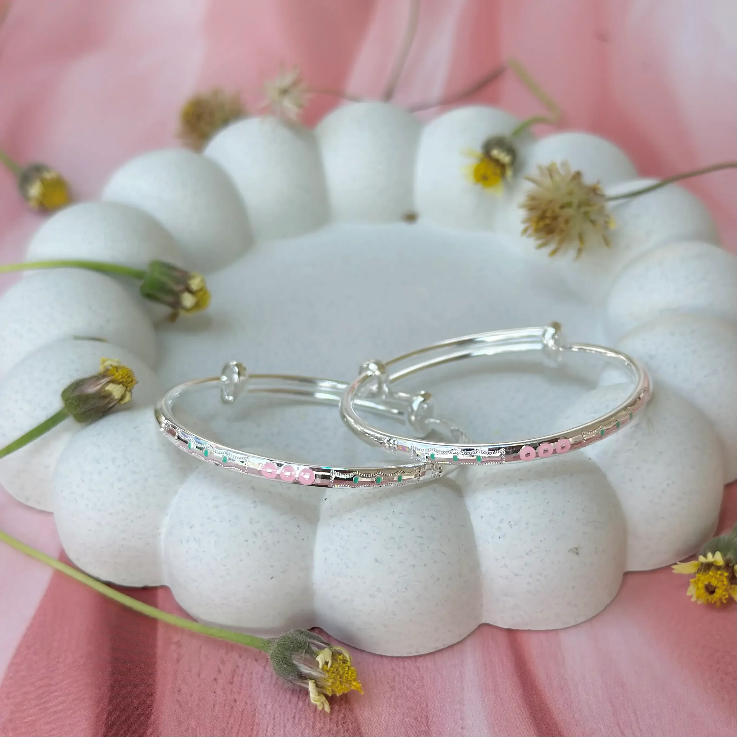 IMG_0303 Pink and Green Design Bangle - Image 1