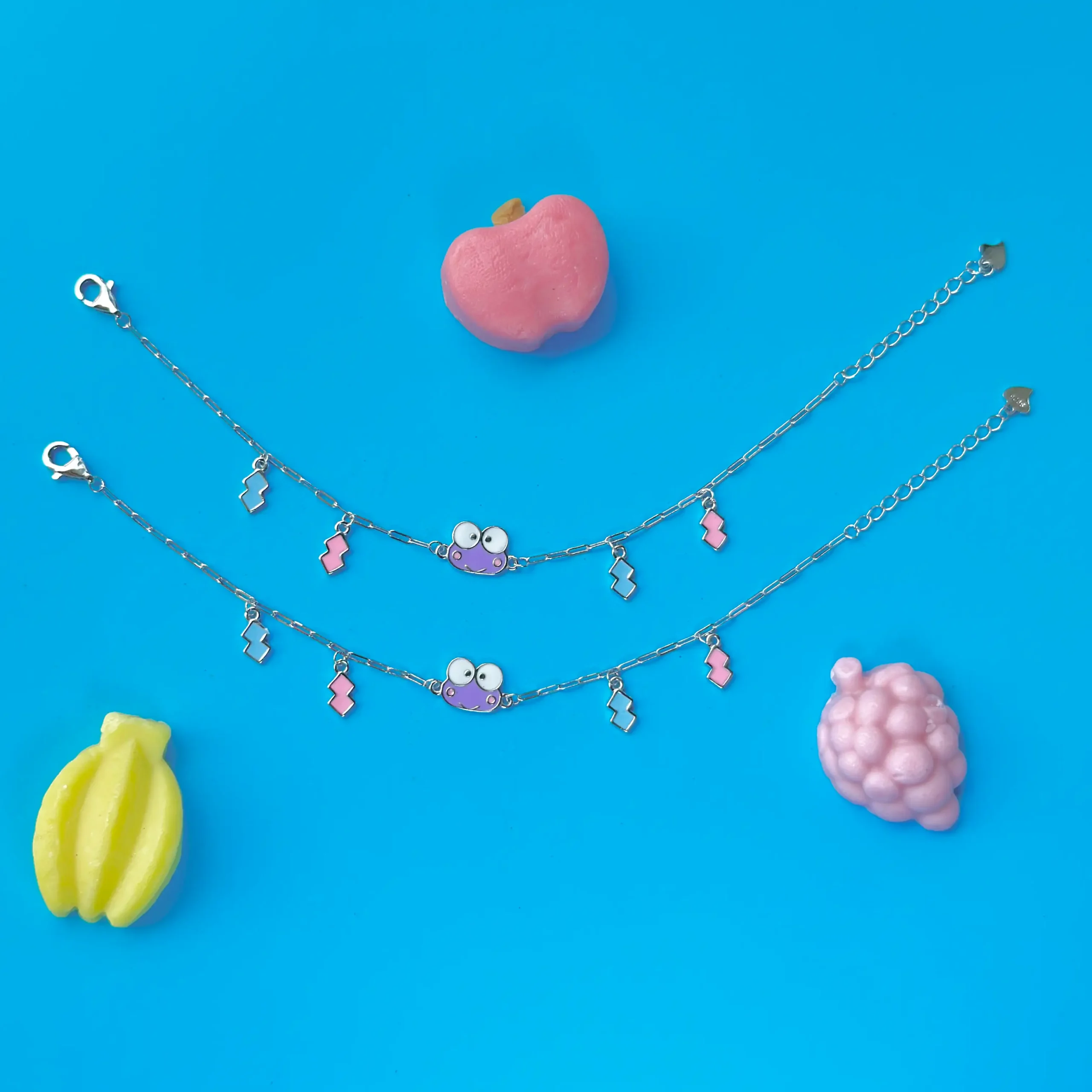 IMG_0633 Frog charms anklet - Image 1